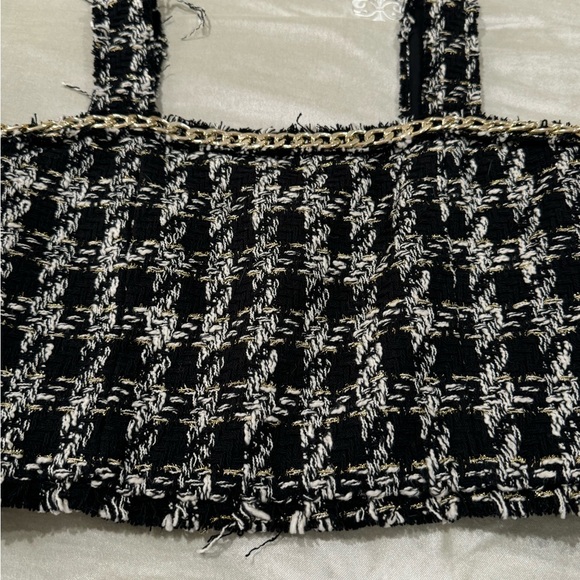 NWT Alice and Olivia CORALIE TOP + ELANA SKIRT in Black & White Set - Picture 2 of 16